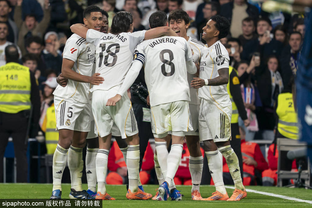 九游娱乐官方-国安被罚下两人逆转鲁能取胜