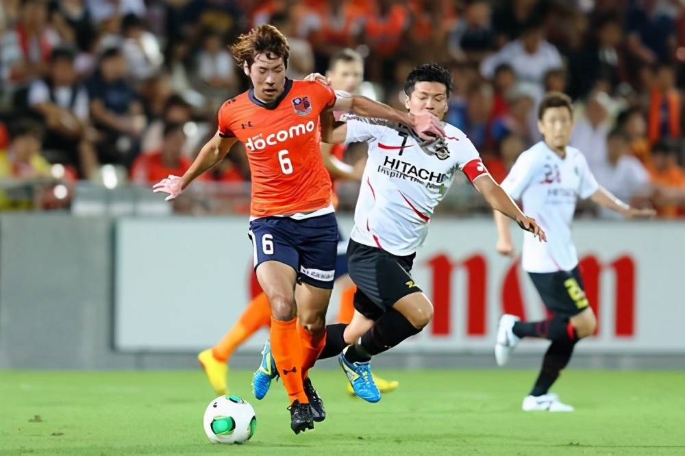 上海队防守出现漏洞,需加强训练的措施